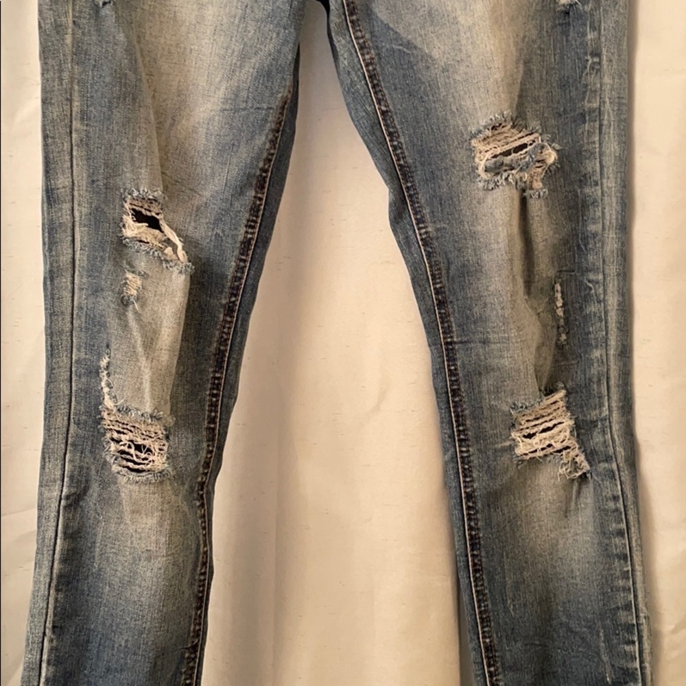 DESIGN LAB HIGH RISE RIPPED JEANS size 26 Lightwash Distressed - Picture 3 of 5